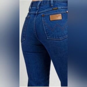 Vintage Wrangler Cowboy Cut High Waisted Boot / flare Leg Jeans 33 × 38